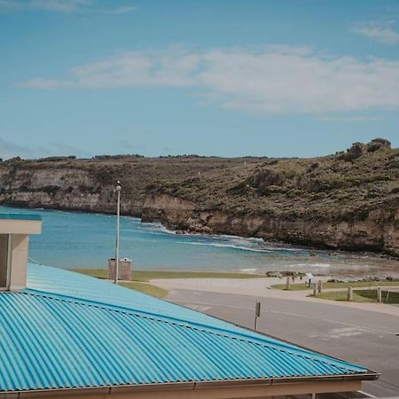 Surf Break At Bayview Villas Sea View Port Campbell Exterior photo