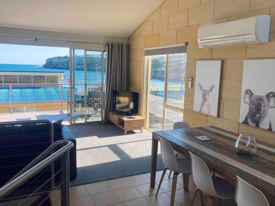 Surf Break At Bayview Villas Sea View Port Campbell Exterior photo